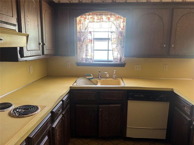 7501 NW 12th Place, Oklahoma City, OK 73127