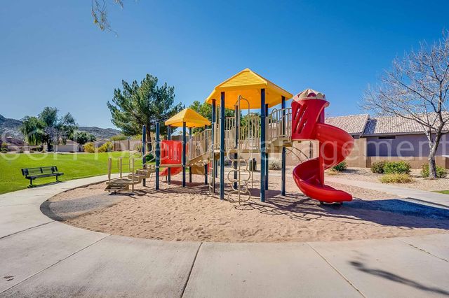 2602 E Beautiful Lane, Phoenix, AZ 85042