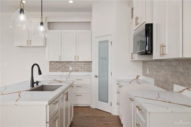 506 W La Pointe Avenue, Alton, TX 78573