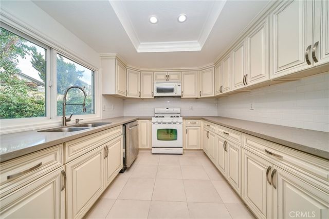 1348 Rolling Knoll Road, Diamond Bar, CA 91765