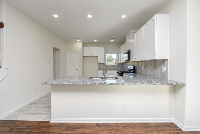 2807 Bowlin Leaf Lane, Houston, TX 77014