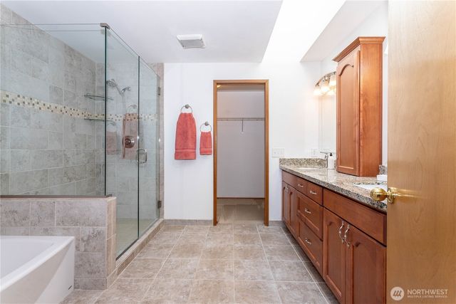 11547 SE 323rd Place, Auburn, WA 98092