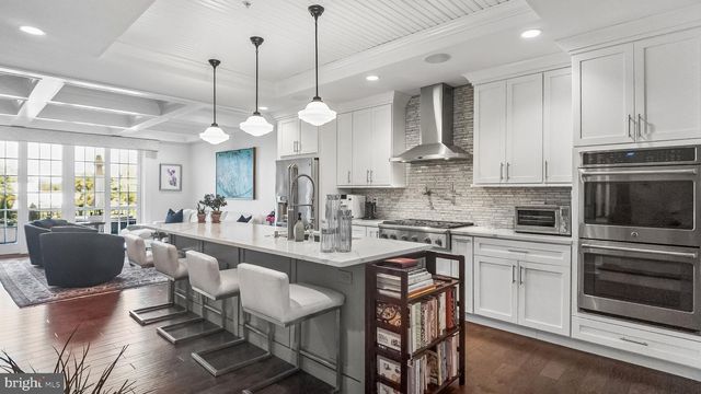 4736 CROSS ST, Philadelphia, PA 19128