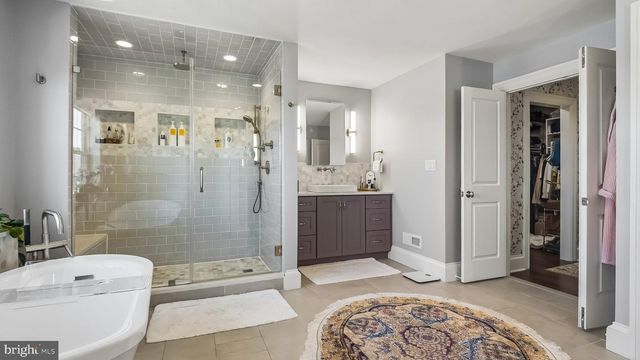 4736 CROSS ST, Philadelphia, PA 19128