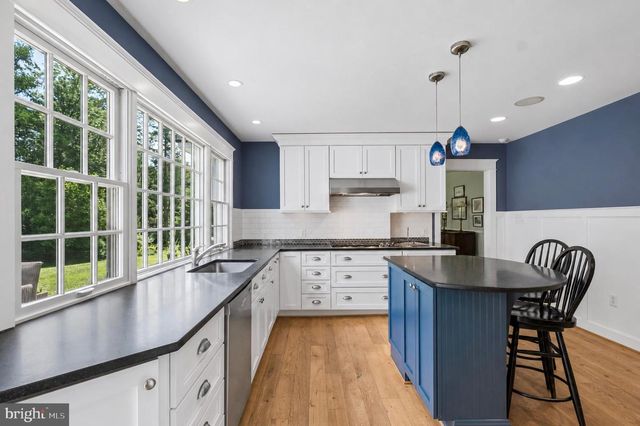 516 GRAVERS, Wyndmoor, PA 19038