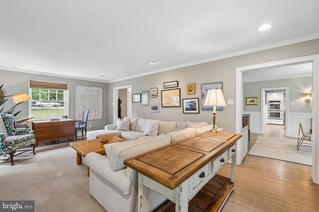 516 GRAVERS, Wyndmoor, PA 19038