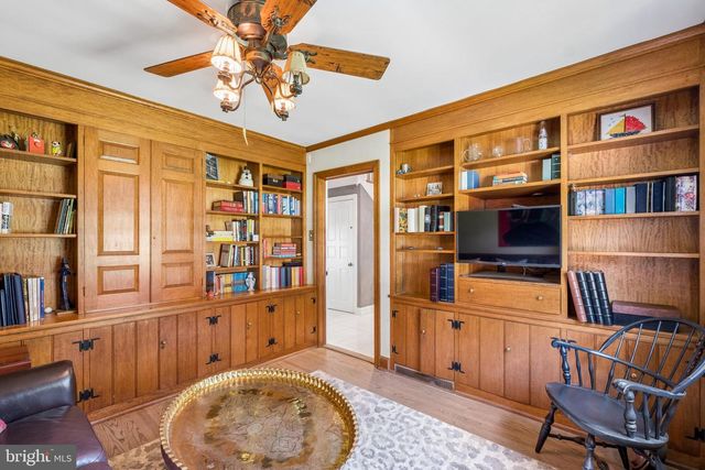 516 GRAVERS, Wyndmoor, PA 19038