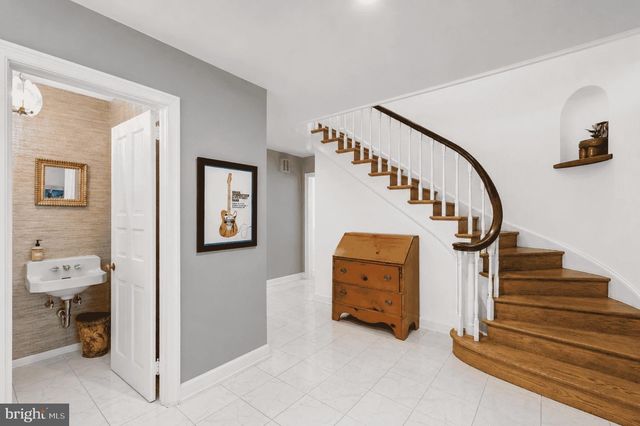 516 GRAVERS, Wyndmoor, PA 19038