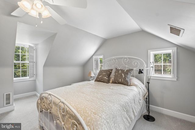 516 GRAVERS, Wyndmoor, PA 19038