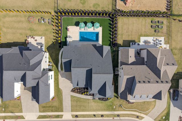 1121 Angela Ann Ct, Nolensville, TN 37135