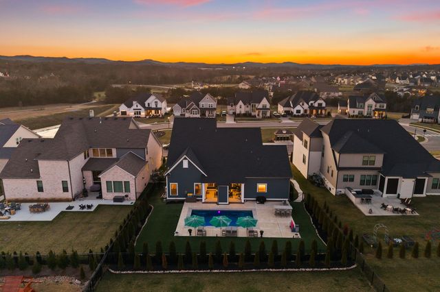 1121 Angela Ann Ct, Nolensville, TN 37135