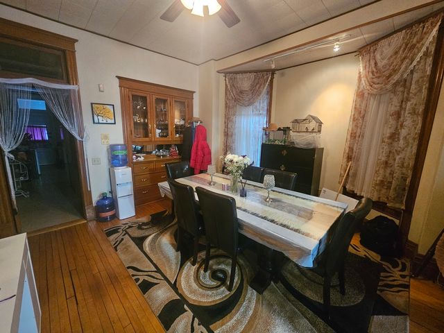 1132 W Wrightwood Avenue 1, Chicago, IL 60614