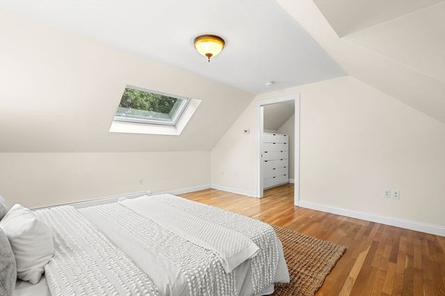 19 Cunningham Cir, Waltham, MA 02453