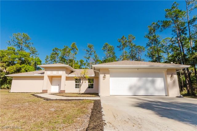 4993 18th AVE SE, Naples, FL 34117