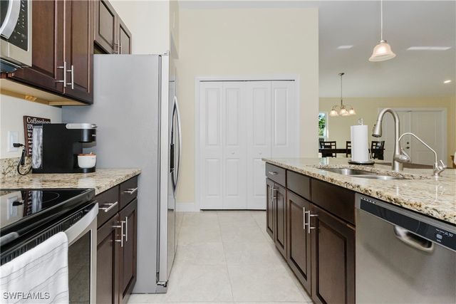 4993 18th AVE SE, Naples, FL 34117