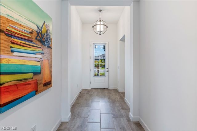 13821 Pine Lodge LN, Fort Myers, FL 33913