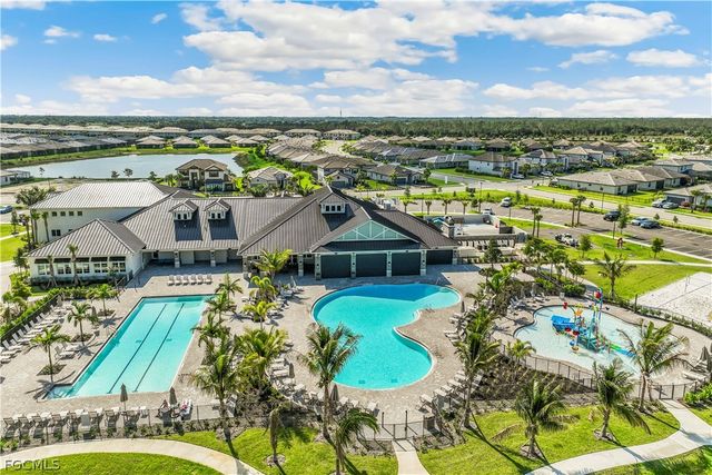 13821 Pine Lodge LN, Fort Myers, FL 33913