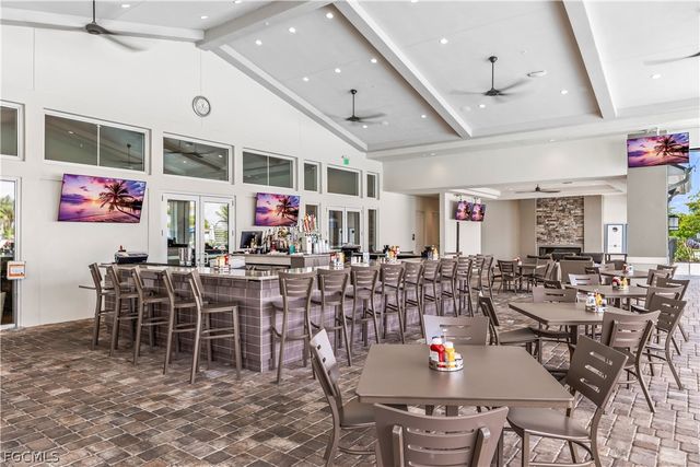 13821 Pine Lodge LN, Fort Myers, FL 33913