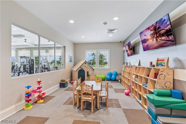 13821 Pine Lodge LN, Fort Myers, FL 33913