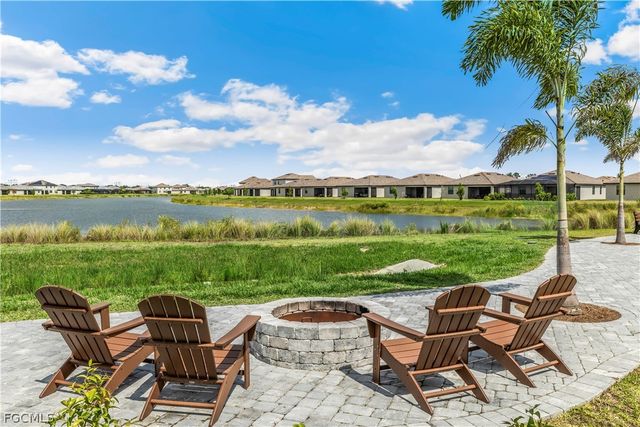 13821 Pine Lodge LN, Fort Myers, FL 33913