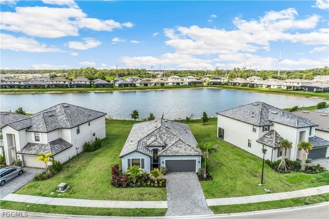 13821 Pine Lodge LN, Fort Myers, FL 33913