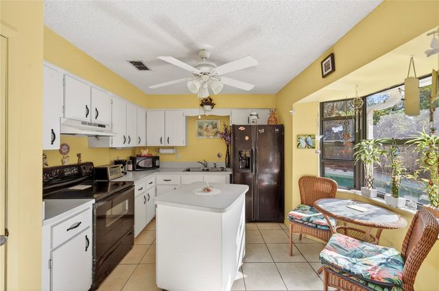 1875 5th Street, Vero Beach, FL 32962