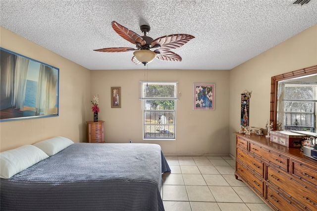 1875 5th Street, Vero Beach, FL 32962