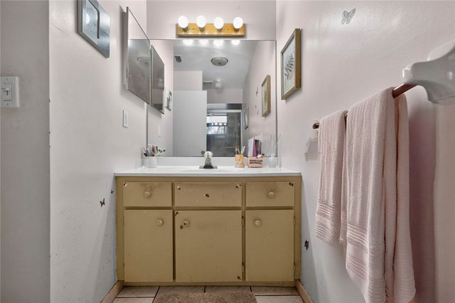 1875 5th Street, Vero Beach, FL 32962