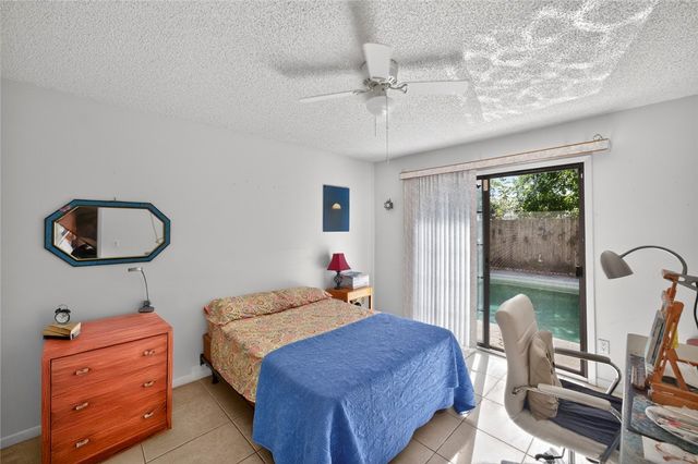 1875 5th Street, Vero Beach, FL 32962