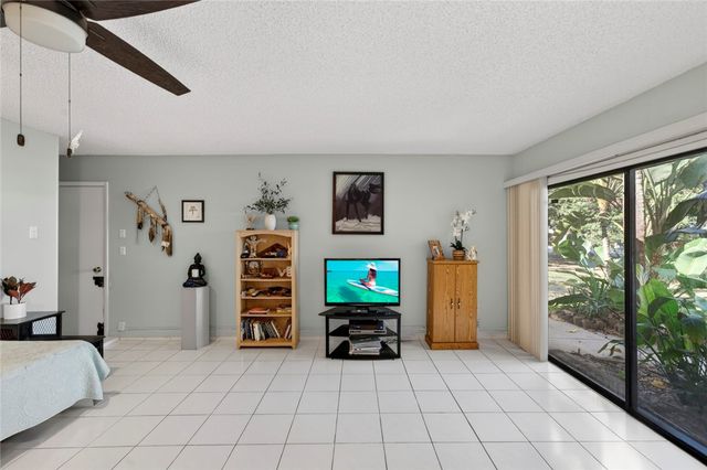 1875 5th Street, Vero Beach, FL 32962