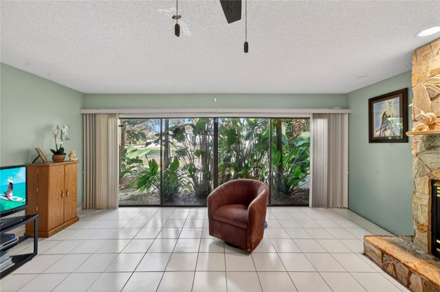 1875 5th Street, Vero Beach, FL 32962