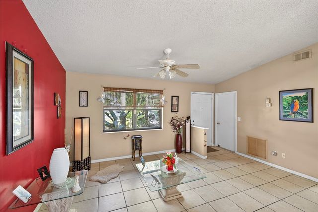 1875 5th Street, Vero Beach, FL 32962