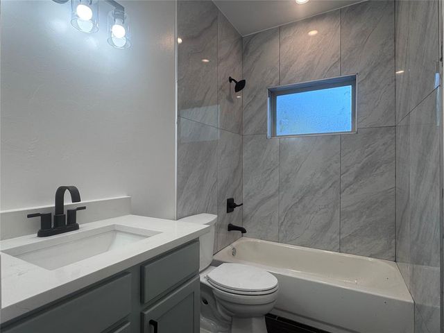 3216 NW Drexel Court, Oklahoma City, OK 73107
