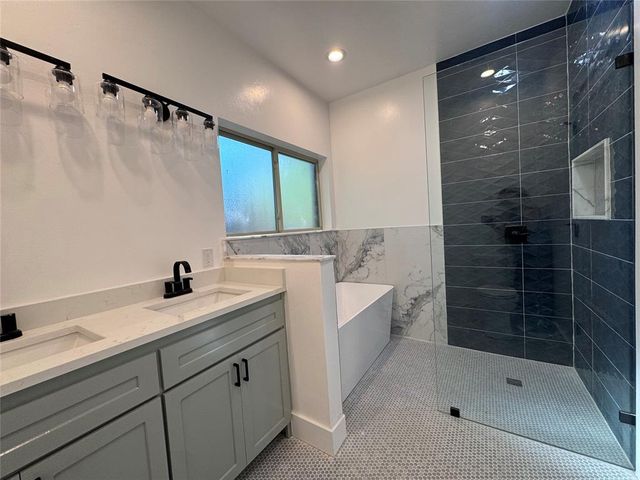 3216 NW Drexel Court, Oklahoma City, OK 73107