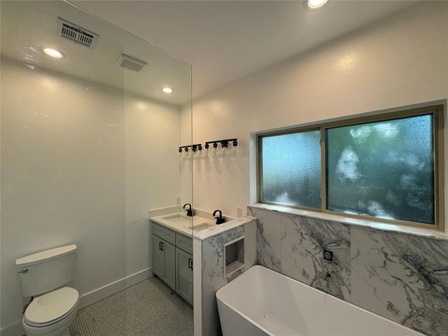 3216 NW Drexel Court, Oklahoma City, OK 73107