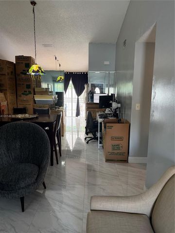 7101 W 24th Avenue 14, Hialeah, FL 33016
