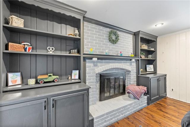 14421 S COTTONWOOD Drive, Olathe, KS 66062