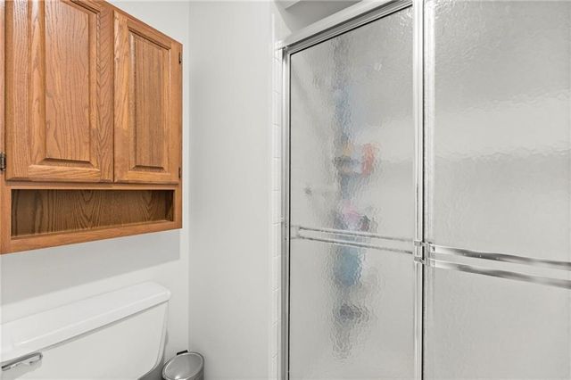 14421 S COTTONWOOD Drive, Olathe, KS 66062
