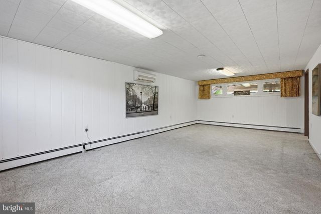 117 LARKSPUR DR, Newark, DE 19711