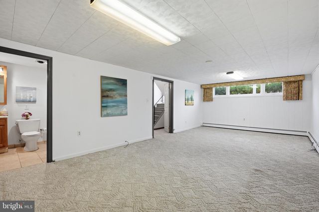 117 LARKSPUR DR, Newark, DE 19711