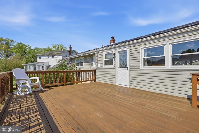 117 LARKSPUR DR, Newark, DE 19711