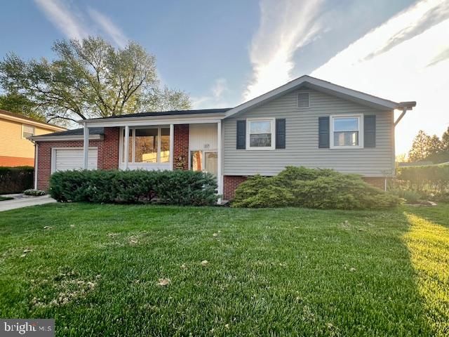 117 LARKSPUR DR, Newark, DE 19711
