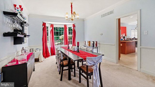 505 SPRINGVIEW LN, Phoenixville, PA 19460