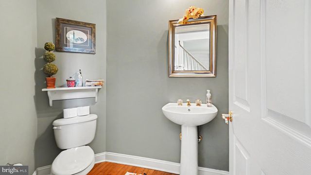 505 SPRINGVIEW LN, Phoenixville, PA 19460