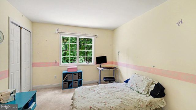 505 SPRINGVIEW LN, Phoenixville, PA 19460