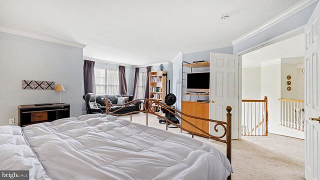 505 SPRINGVIEW LN, Phoenixville, PA 19460