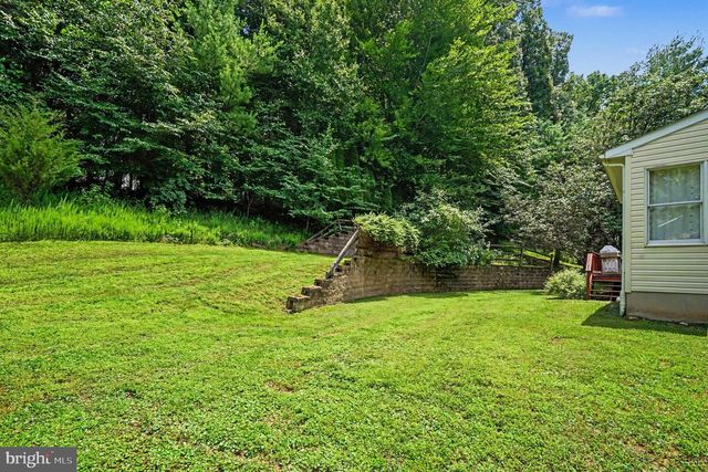 505 SPRINGVIEW LN, Phoenixville, PA 19460