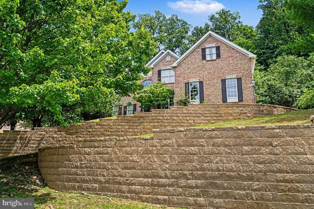 505 SPRINGVIEW LN, Phoenixville, PA 19460
