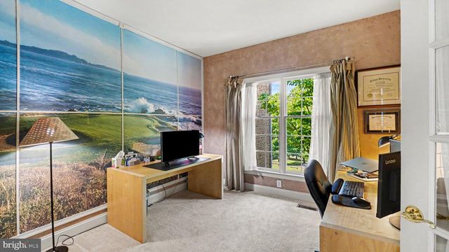 505 SPRINGVIEW LN, Phoenixville, PA 19460