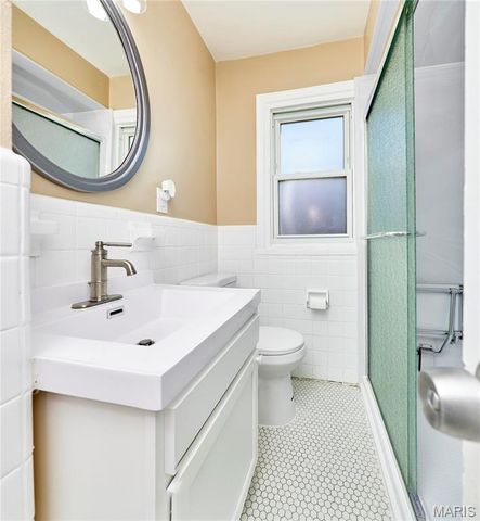 8257 Watson Road, Webster Groves, MO 63119